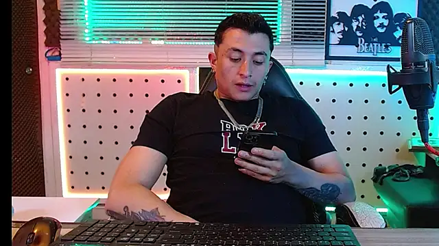 Godofcumxxx webcam