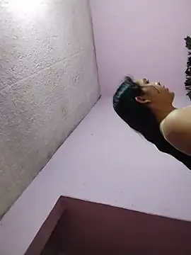 loveHoney02 webcam