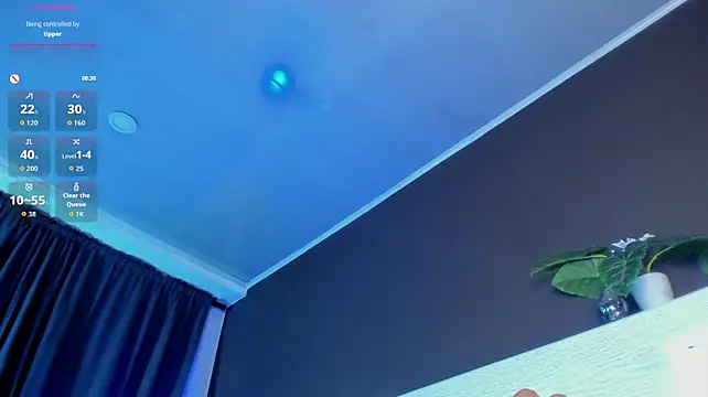valka_collinss webcam