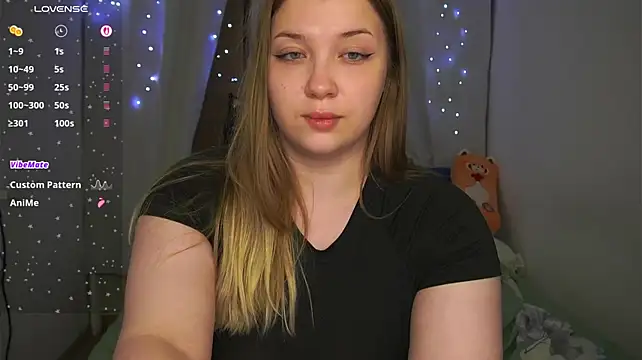 CuteSharloti webcam