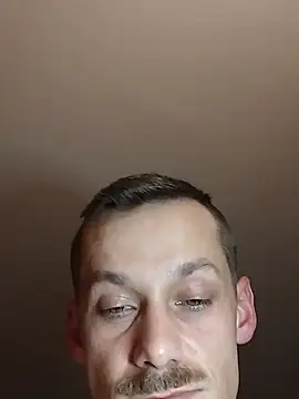 Crazzy_Maiky webcam