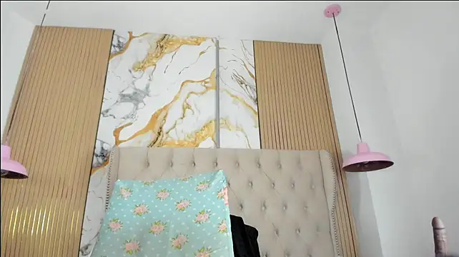 selenaflamemj webcam