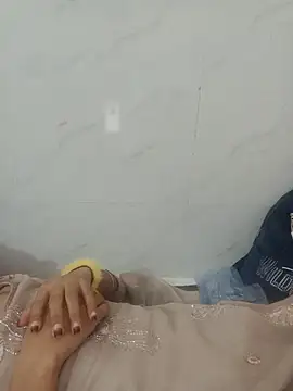 Hot_Riya_999 webcam