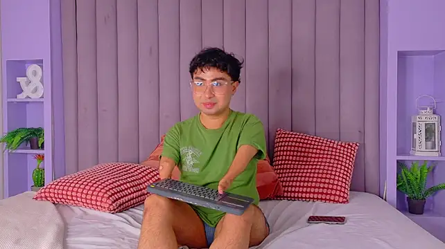 Sam_Velvett