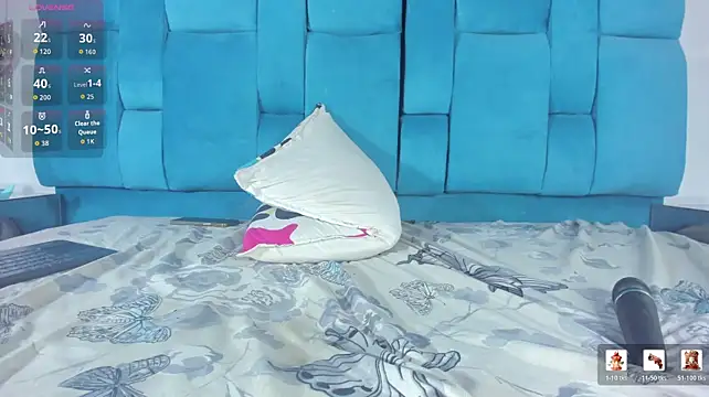 mia__fernandez webcam