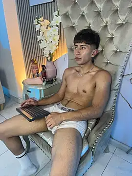 AndyJustgame_ webcam