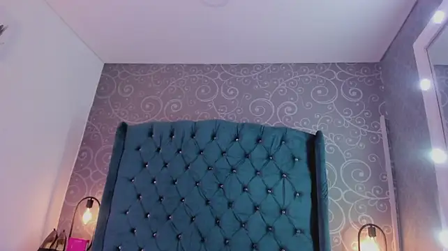 DamelisGrey webcam