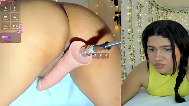 Michelle_Jones__ webcam