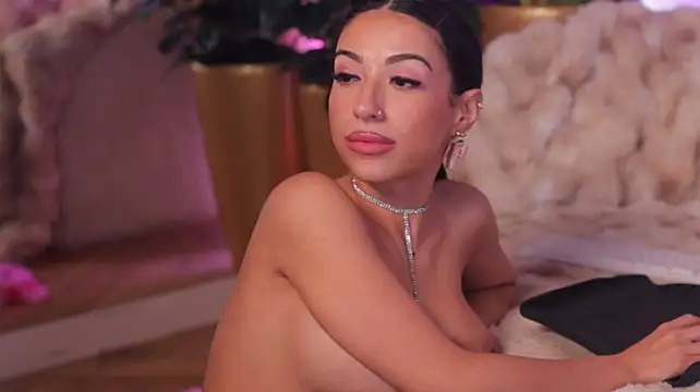 Anais_Bloom webcam
