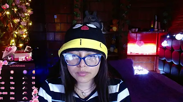 MidoriQuiinn webcam