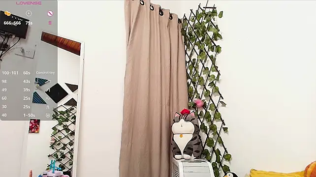 GabiMorgan webcam