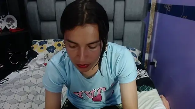 Amy_Blair__ webcam