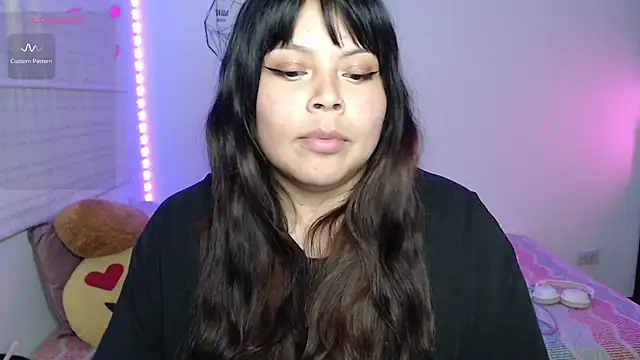 EllieMoonX webcam