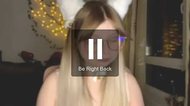 YukiBlush webcam