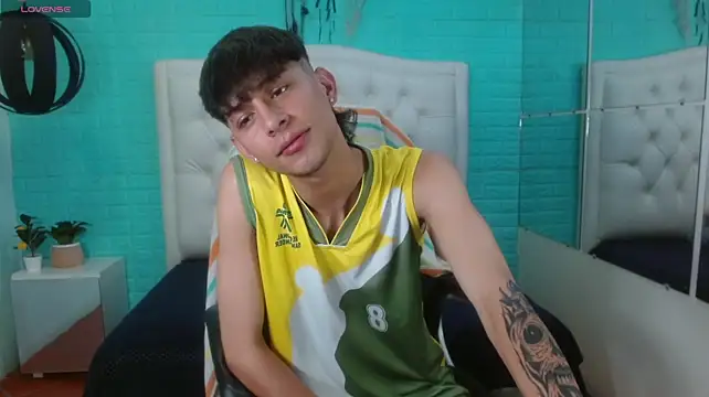 draxblade09 (M twink) - let's make my birthday unforgettable