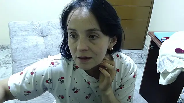 antara_hotgirl webcam