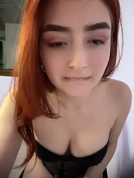 Maddison_doll live cam preview