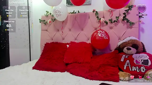 Antonella15 webcam