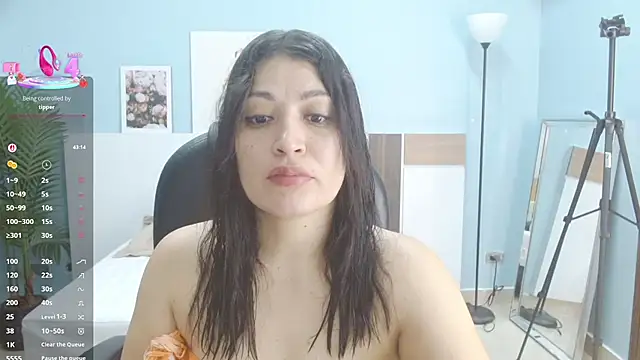 sophia_hadid webcam