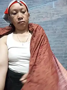 Linda-04 webcam