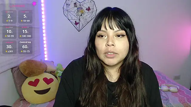 EllieMoonX webcam