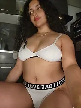 Lucy_Marin webcam