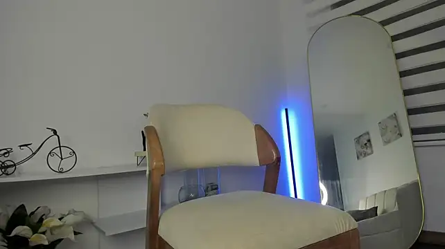 Ori_valentina webcam