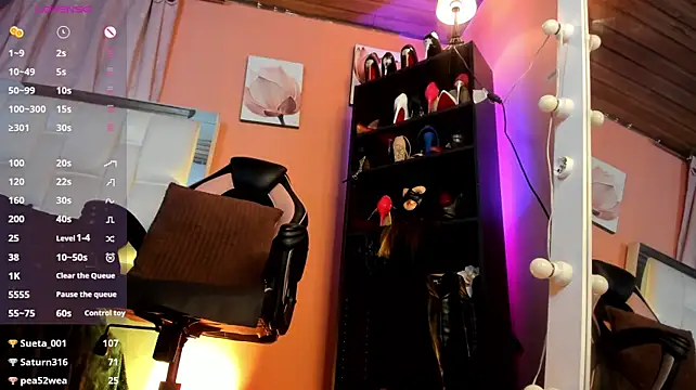 LiaTaylorr webcam