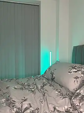 SexySaraxxoo webcam