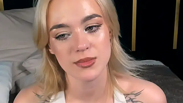 Sabrina_Hamilton webcam