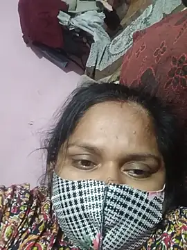 meera-love-dev live cam preview