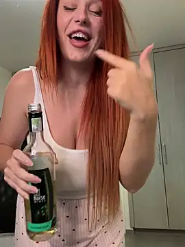 RoxxyDallas webcam