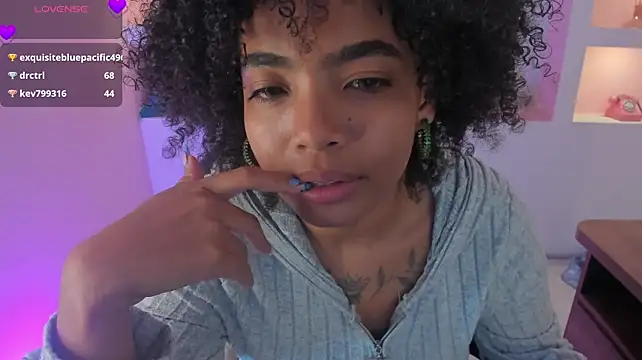 SarahLynn7 webcam
