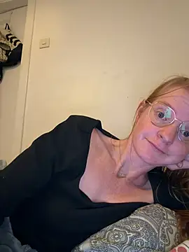 jannis1992 live cam on StripChat