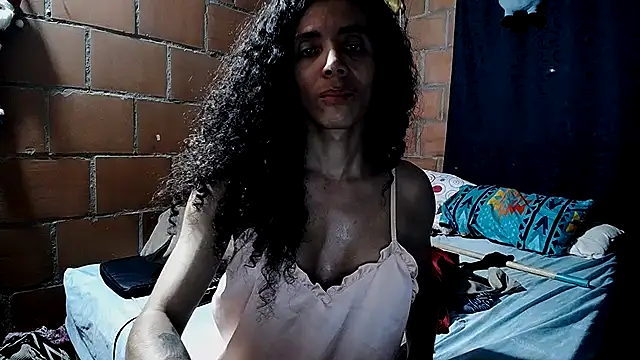 Nadia_Monroe