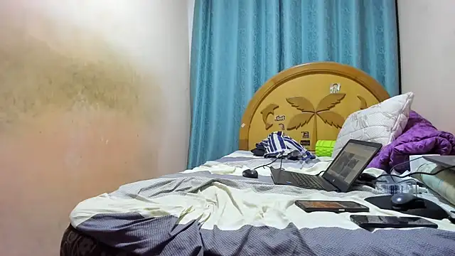 nakedlima