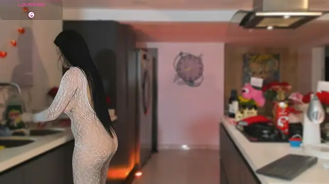MiiaParker6972
