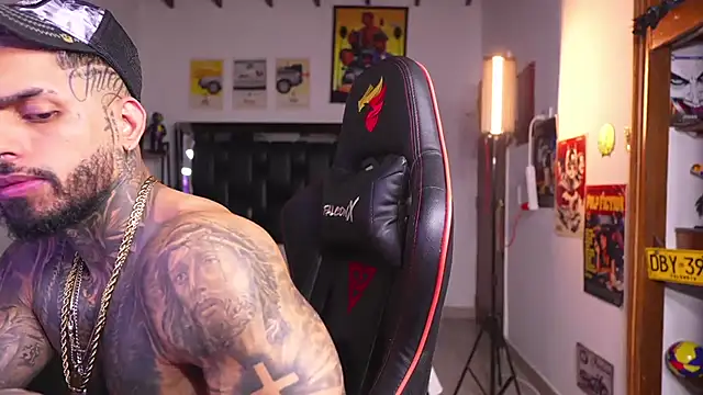 logan_hugh8