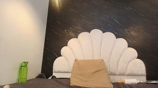 kissme_luna live cam preview