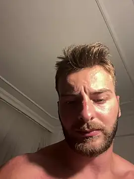 atesturky live cam on StripChat