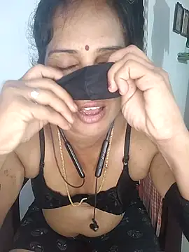 tamilponnu_29