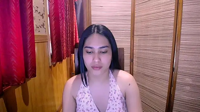 solana_elowen live cam on StripChat