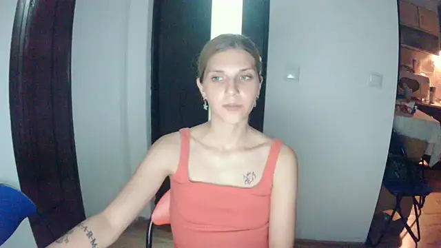 MysticLuna6 live cam preview