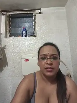 naughtymia06
