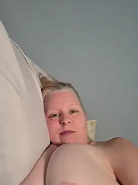 CanadianQueen1973