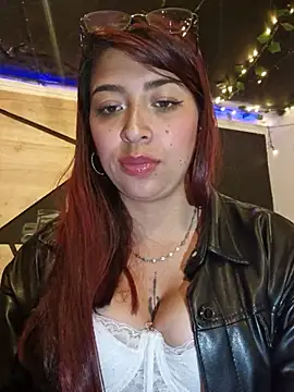 kari-h live cam preview
