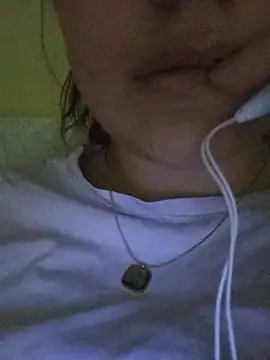 gizzz34 live cam preview