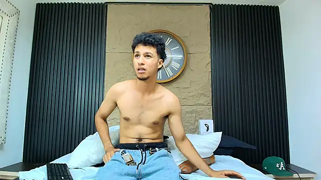 Marcus_Jeron webcam