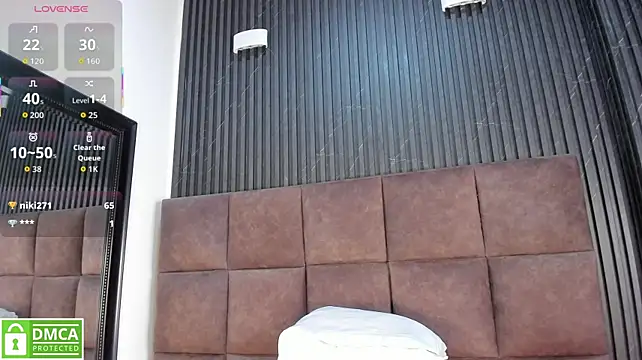 Gia__Scott_ webcam