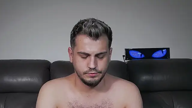 CrazyDom1 webcam